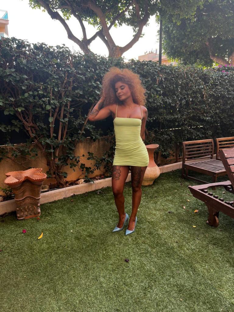 632278970: Chica busca chico en Ibiza