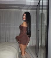 631916805: Chica busca chico en Barcelona