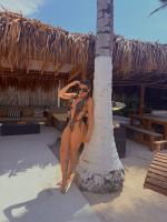 635854971: Chica busca chico en Málaga