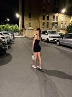 687061379: Chica busca chico en Orense