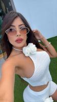 677375095: Chica busca chico en Barcelona