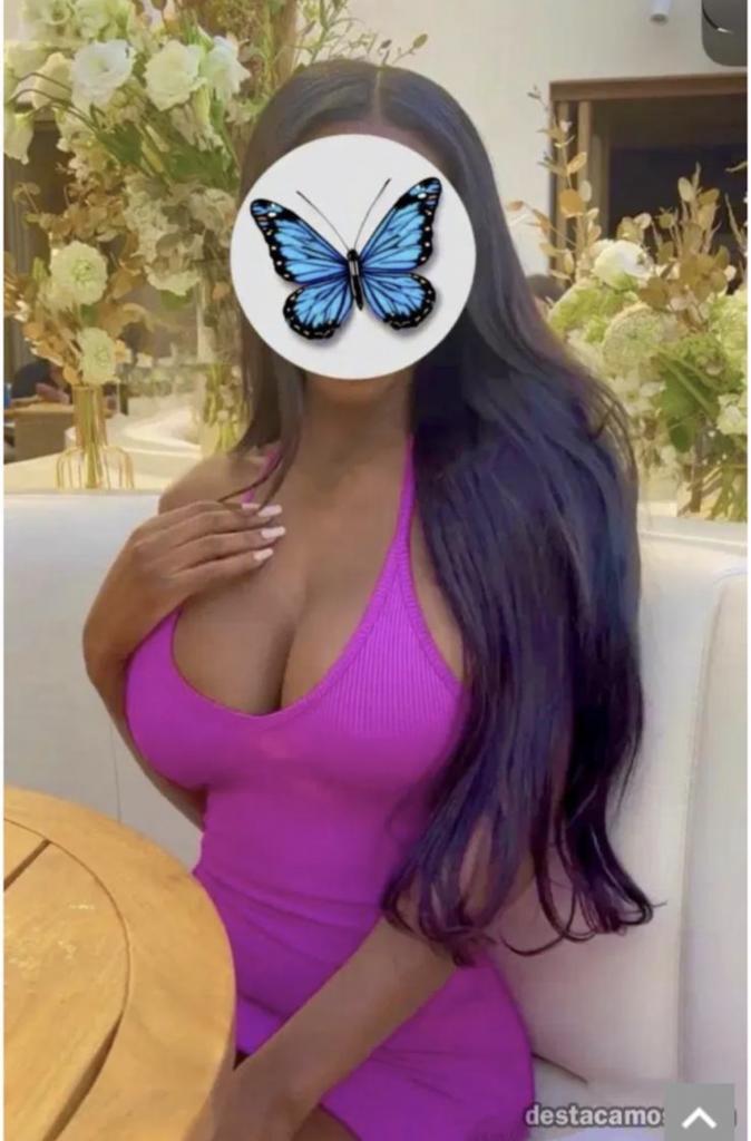 611378045: Chica busca chico en Alicante