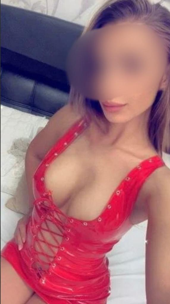 Chica busca chico en La Coruña: 
