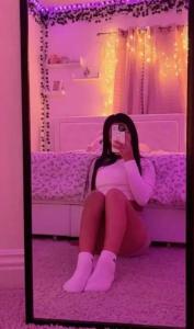 634705287: Chica busca chico en Madrid