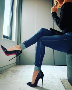 614117433: Chica busca chico en Toledo