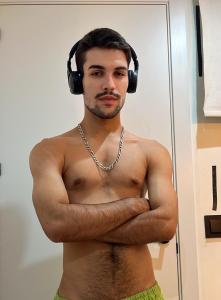 Chico busca chica en Madrid: 