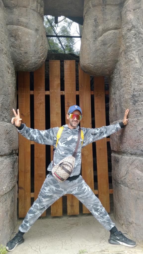 600956712: Chico busca chica en Sevilla