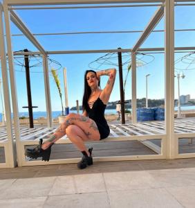 639865849: Chica busca chico en Mallorca