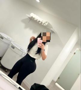 678736357: Chica busca chico en Barcelona