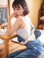 636564086: Chica busca chico en Madrid