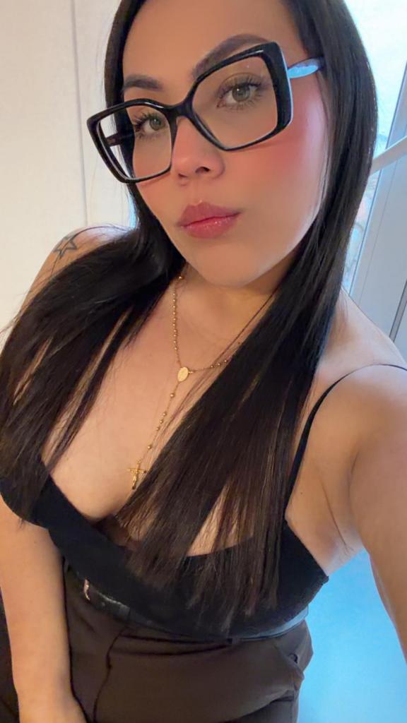 Chica busca chico en Murcia: Chica busca chico