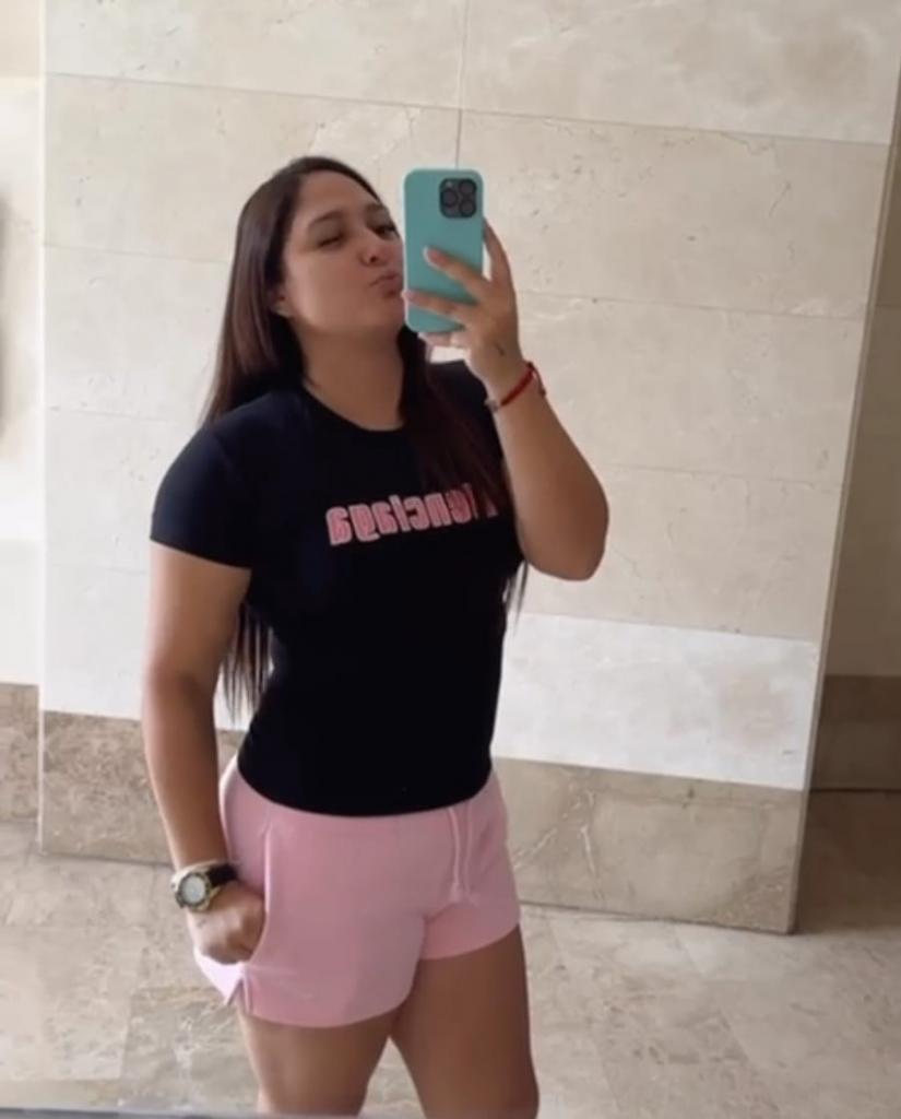Chica busca chico en Tenerife: Chica busca chico