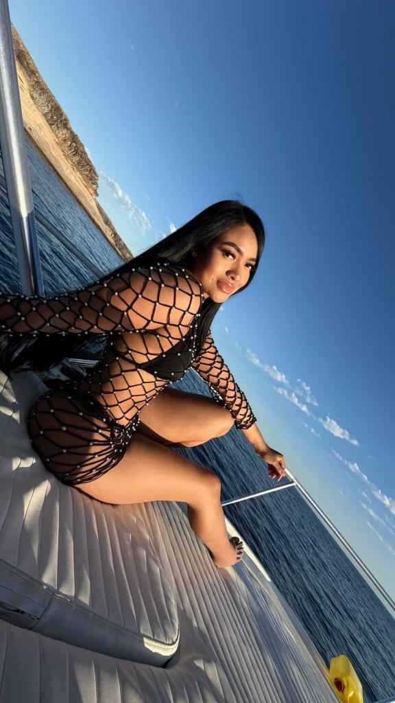 Chica busca chico en Tenerife: Chica busca chico