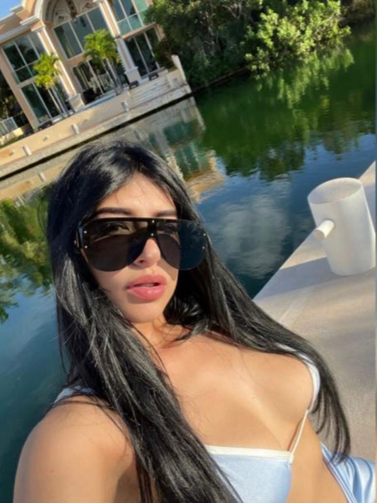 Chica busca chico en Zaragoza: Chica busca chico