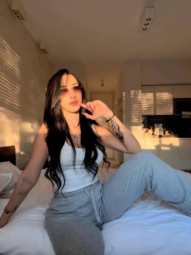 Chica busca chico en Tenerife: Chica busca chico