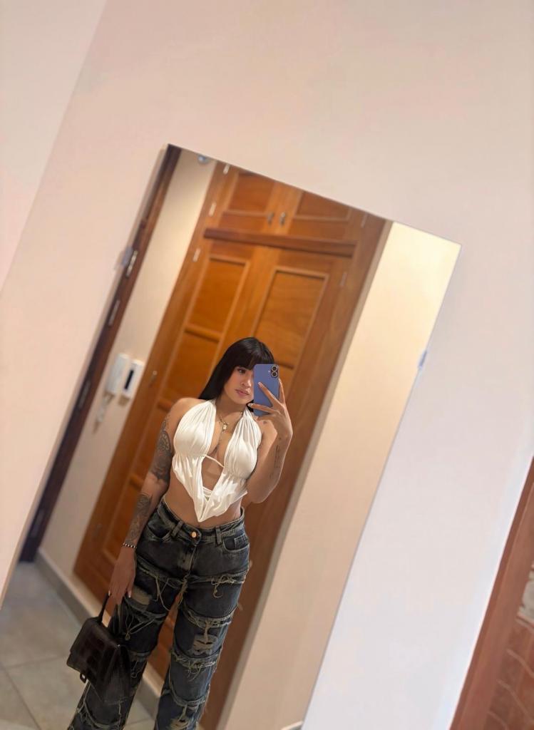 Chica busca chico en Tenerife: 