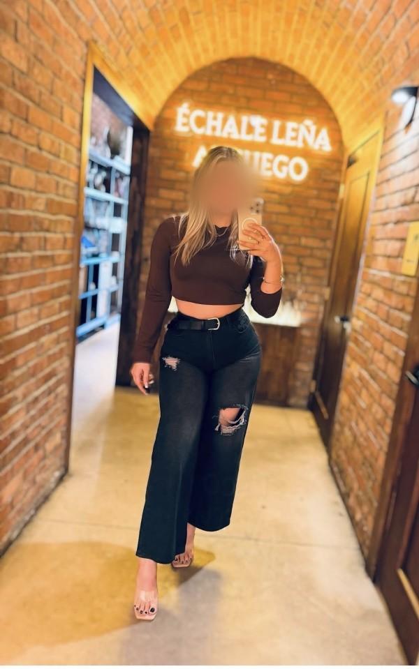 Chica busca chico en Tenerife: 