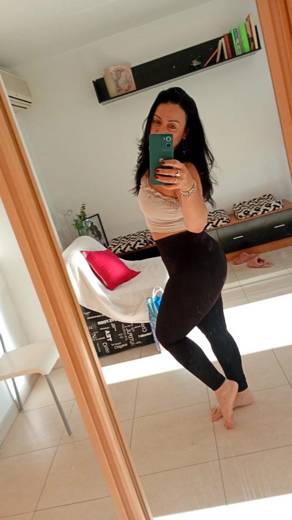 614986875: Chica busca chico en Castellón