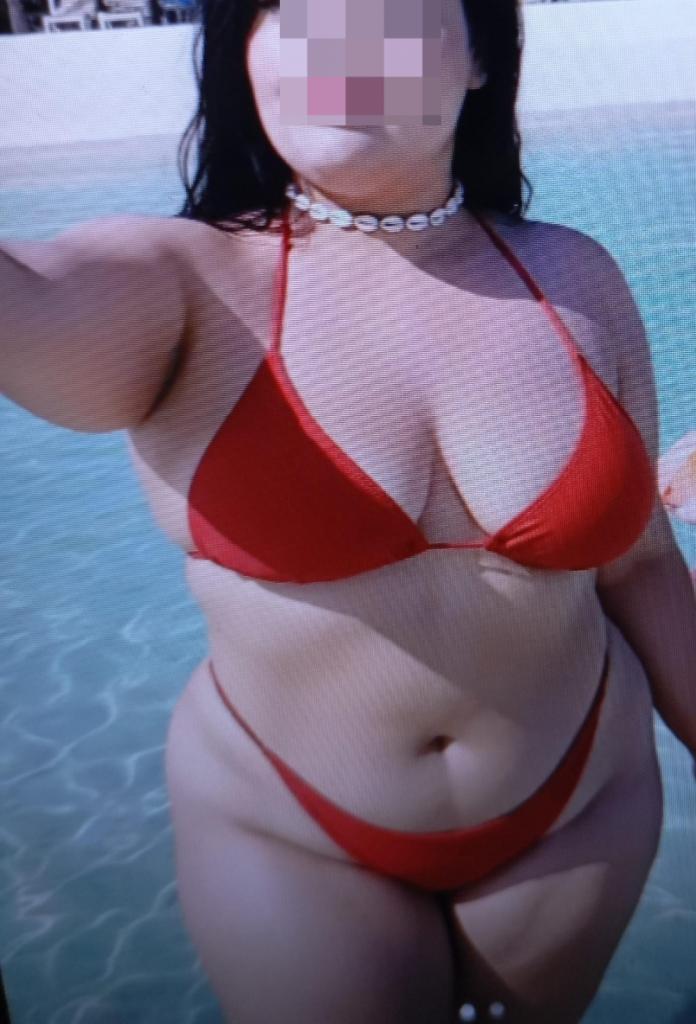 Chica busca chico en Granada: 