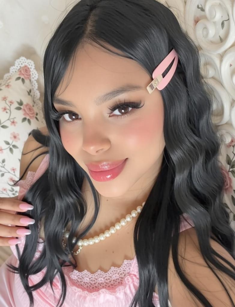 613248957: Chica busca chico en Sevilla
