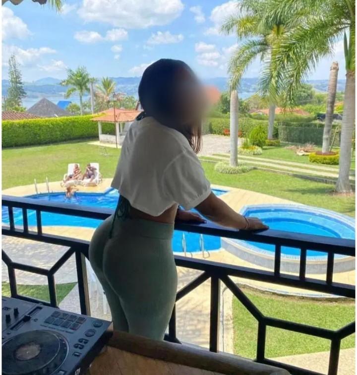 Chica busca chico en Tenerife: 