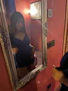 614812890: Chica busca chico en Madrid