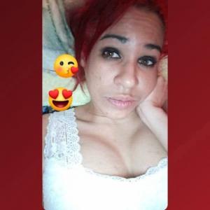 610984875: Chica busca chico en Valencia