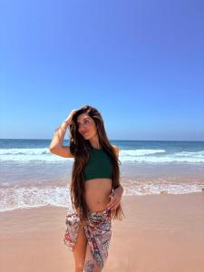 613756770: Chica busca chico en Ibiza