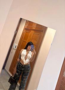 613784747: Chica busca chico en Tenerife