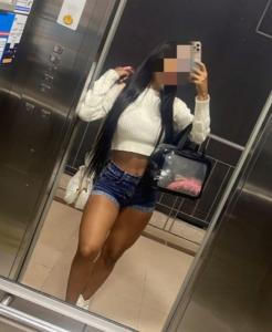 643553129: Chica busca chico en Alicante