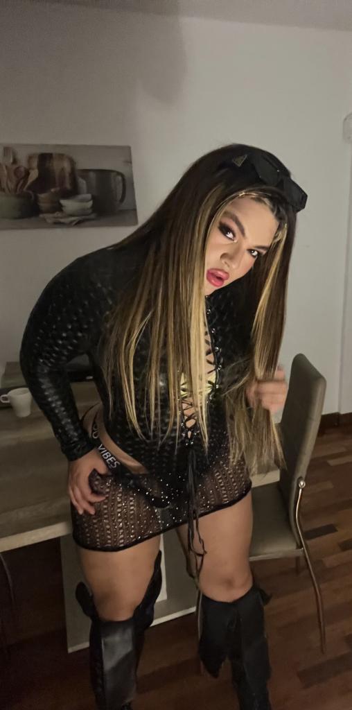 Chica busca chico en Las Palmas: Chica busca chico