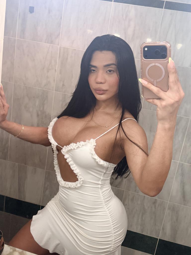 610359832: Transexual en Málaga