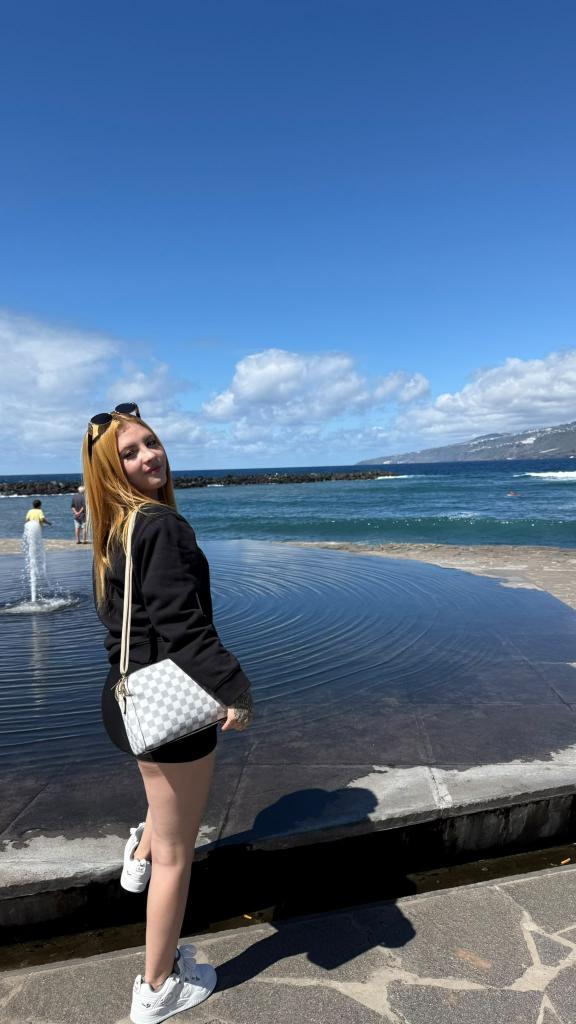 Chica busca chico en Tarragona: 