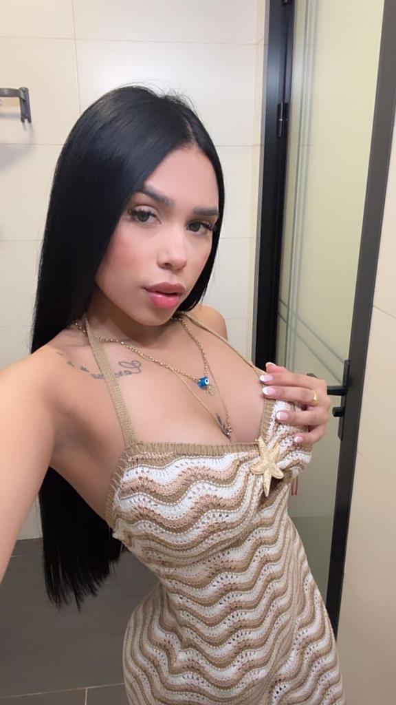 Chica busca chico en Tenerife: 