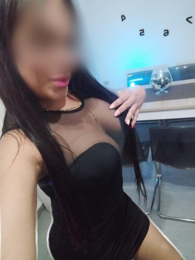 Chica busca chico en Alicante: 