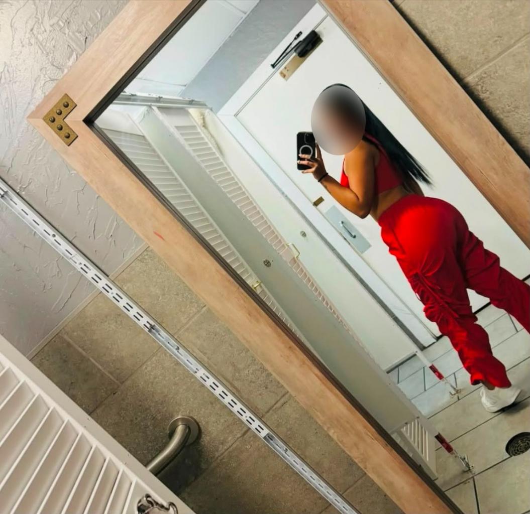 Chica busca chico en León: 