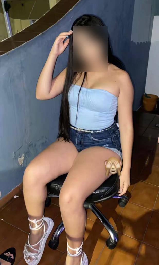 Chica busca chico en Orense: 
