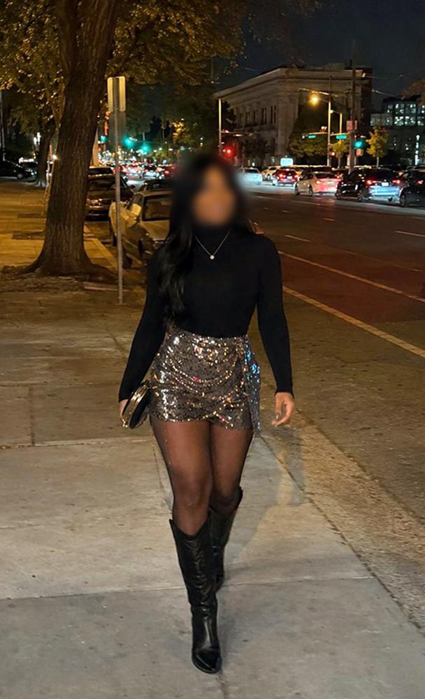 678681477: Chica busca chico en La Coruña