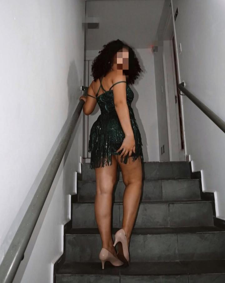 Chica busca chico en Almería: 