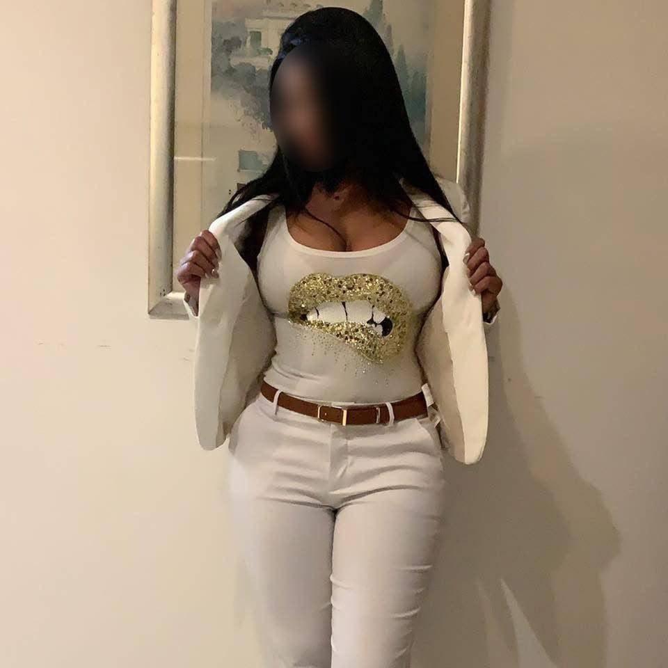 658406984: Chica busca chico en Valencia