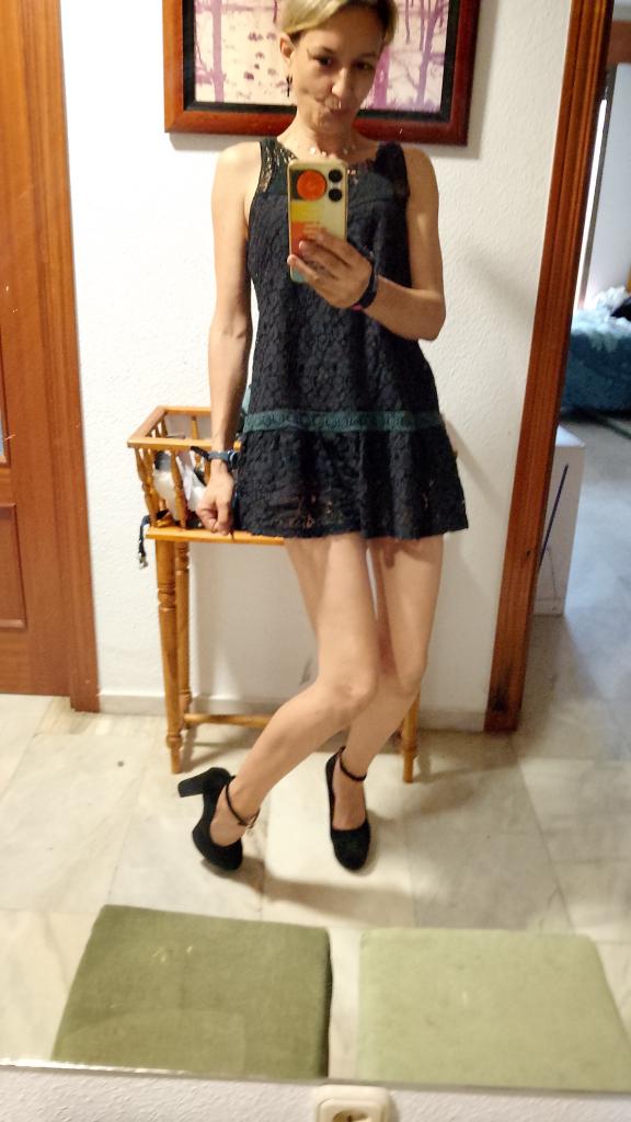624370274: Chica busca chico en Cáceres