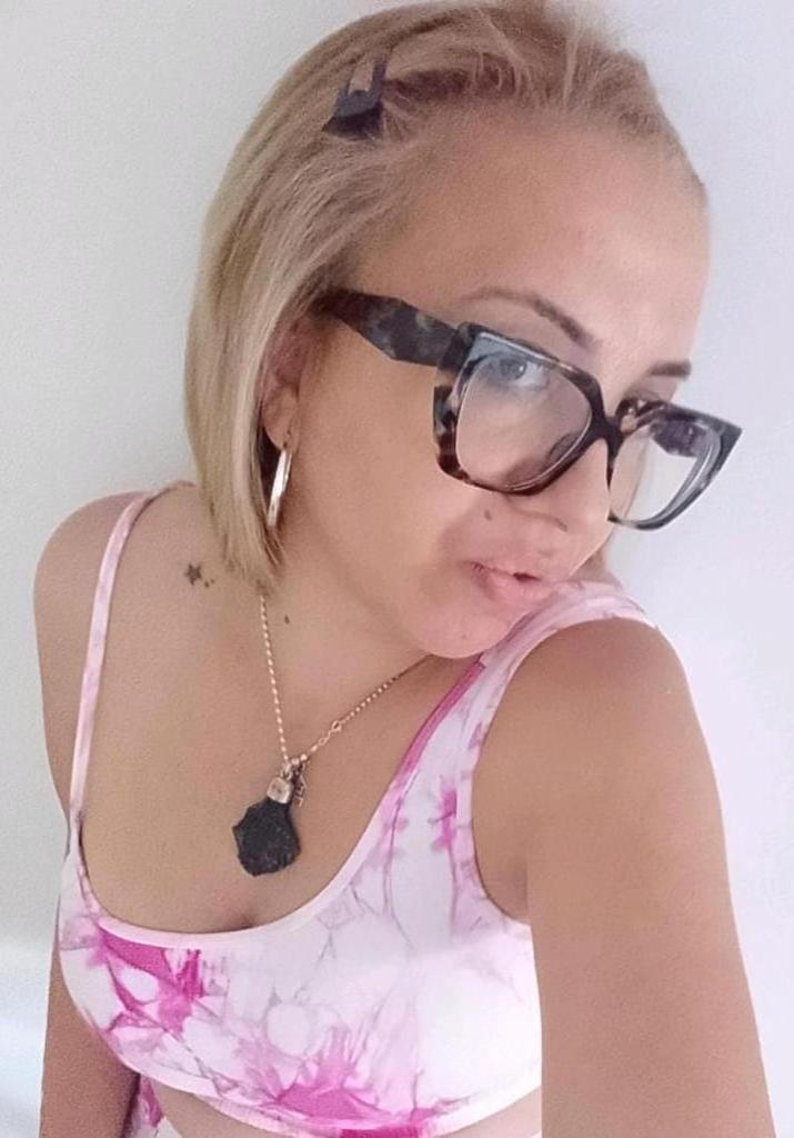 Chica busca chico en Murcia: 