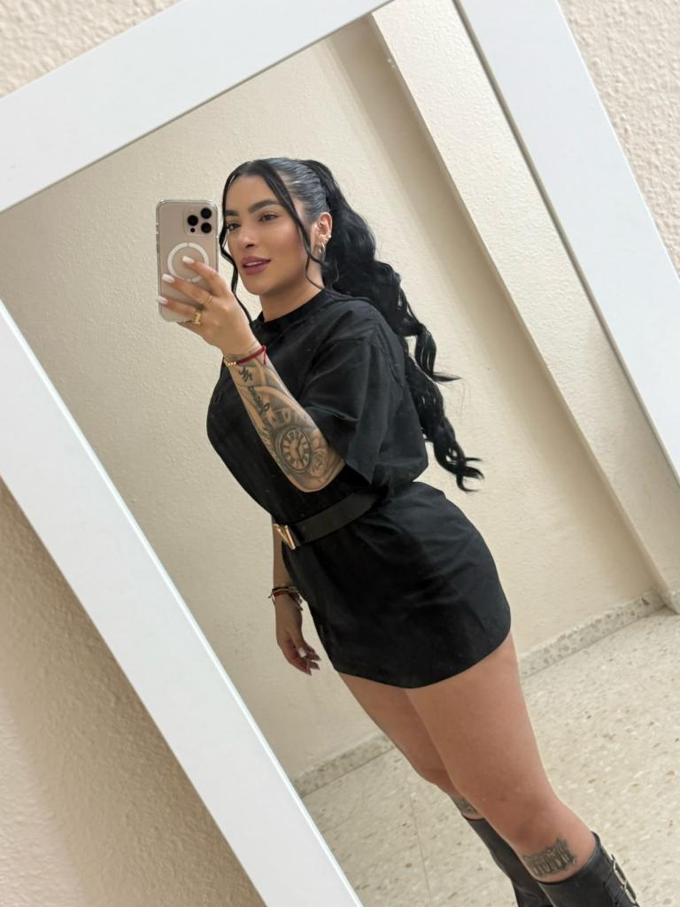 Chica busca chico en Cádiz: 