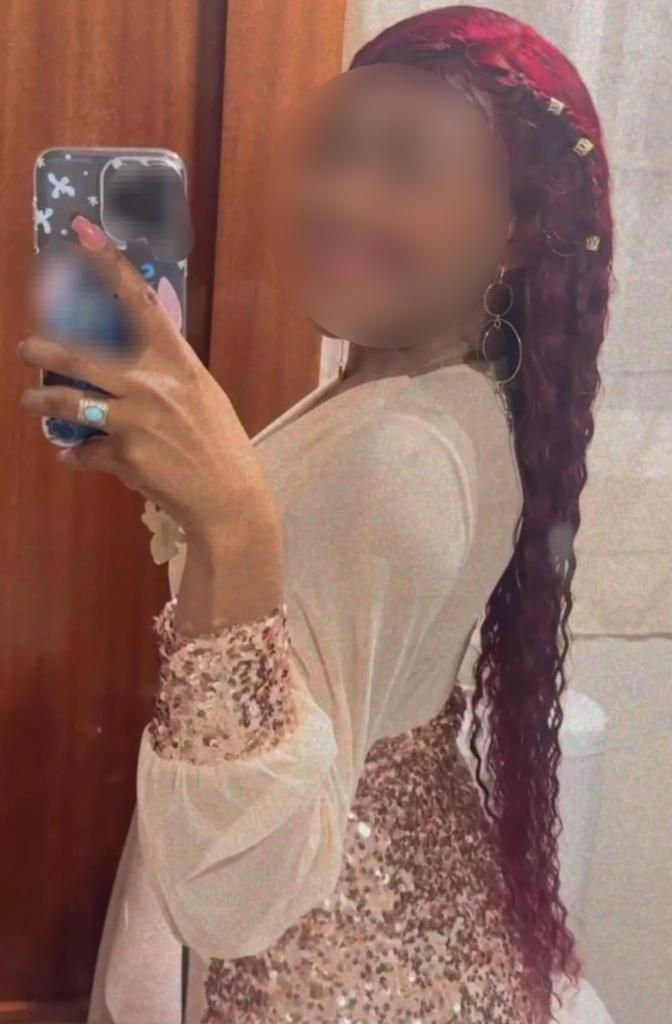 Chica busca chico en Sevilla: 