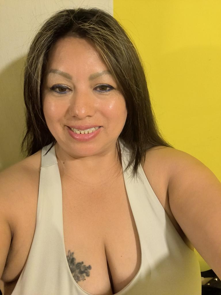 642477599: Chica busca chico en Madrid