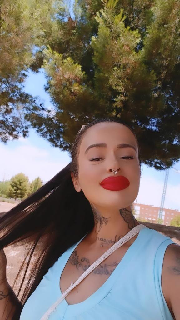 Chica busca chico en Madrid: 