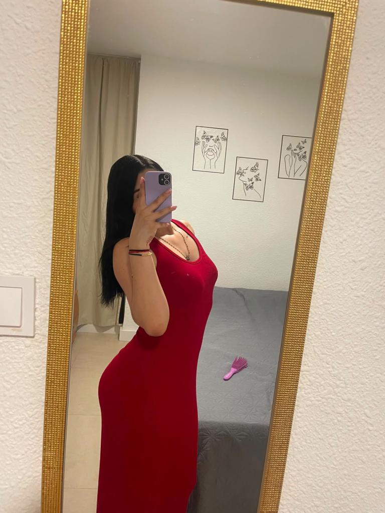 632624937: Chica busca chico en Málaga