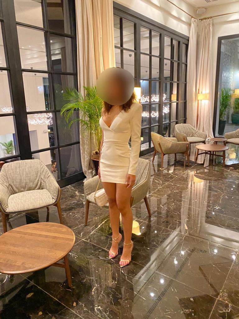 624070479: Chica busca chico en Gerona