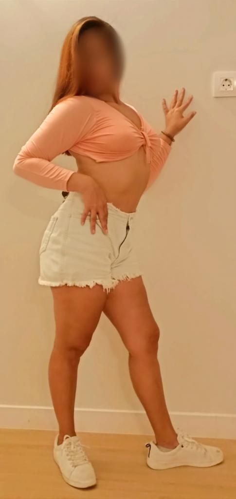 Chica busca chico en Barcelona: 