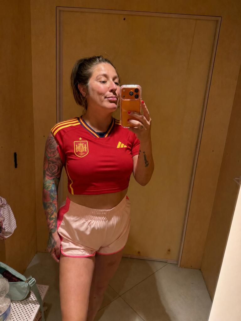 Chica busca chico en Cádiz: 